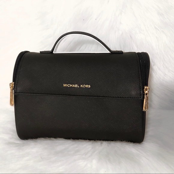 Michael Kors Bags Michael Kors Comsetic Travel Case Poshmark